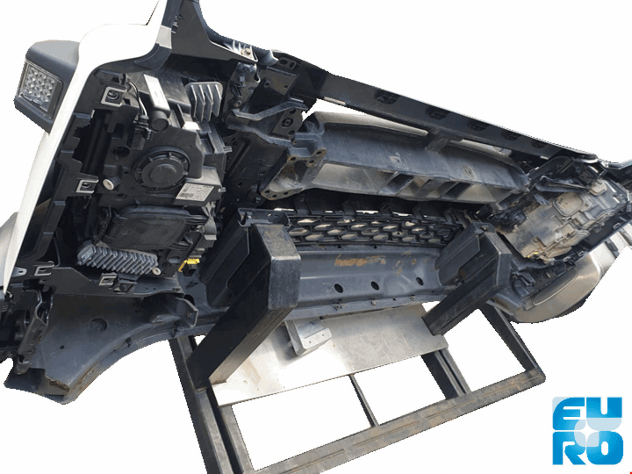 VOLVO FMX 4 VOORKANT ONDER GEBRUIKT 000190 - Капо за Камион: снимка 2 VOLVO FMX 4 VOORKANT ONDER GEBRUIKT 000190 - Капо за Камион: снимка 2