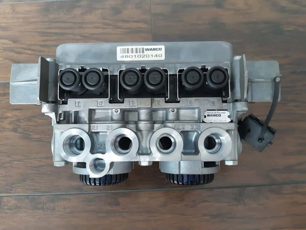 WABCO EBS MODULATOR SCHMITZ,KRONE NIEUW + deposit 4801020140 - Спирачен клапан за Камион: снимка 1 WABCO EBS MODULATOR SCHMITZ,KRONE NIEUW + deposit 4801020140 - Спирачен клапан за Камион: снимка 1