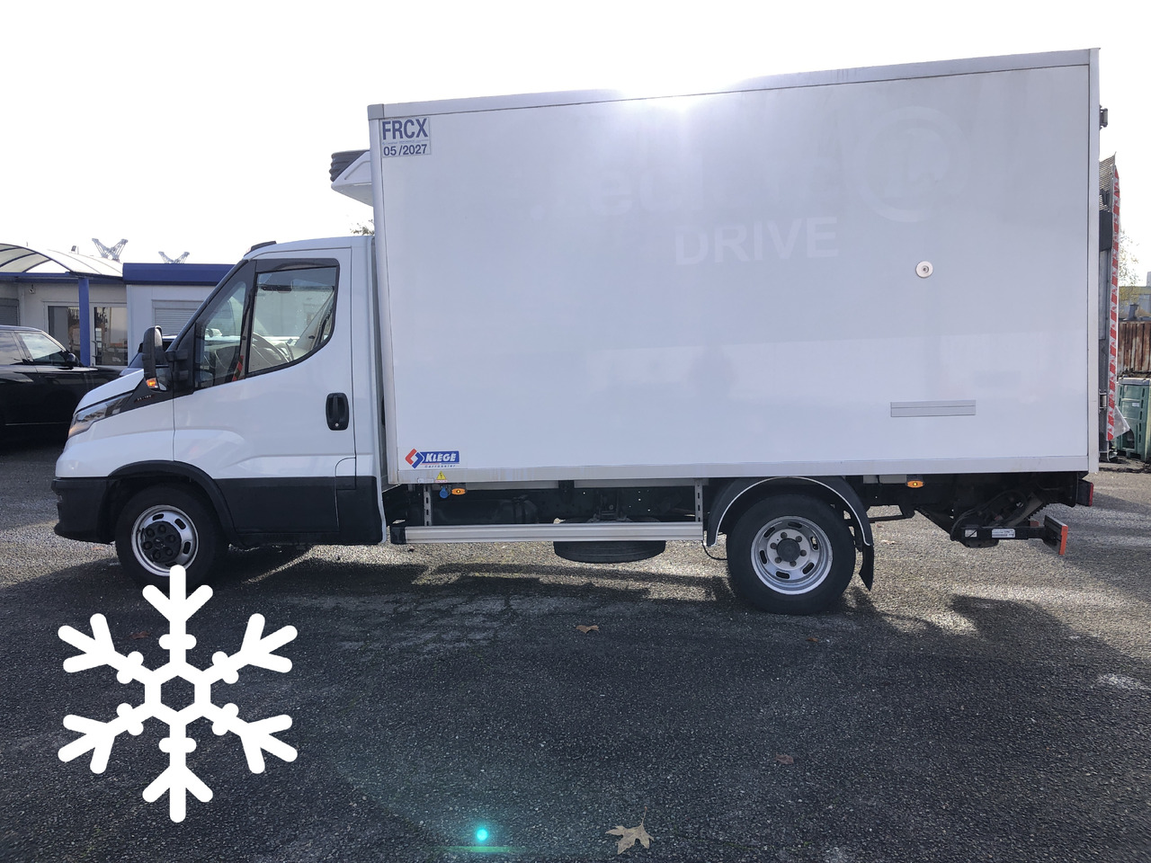 IVECO Daily frigorifique Hayon - Хладилен бус: снимка 4 IVECO Daily frigorifique Hayon - Хладилен бус: снимка 4