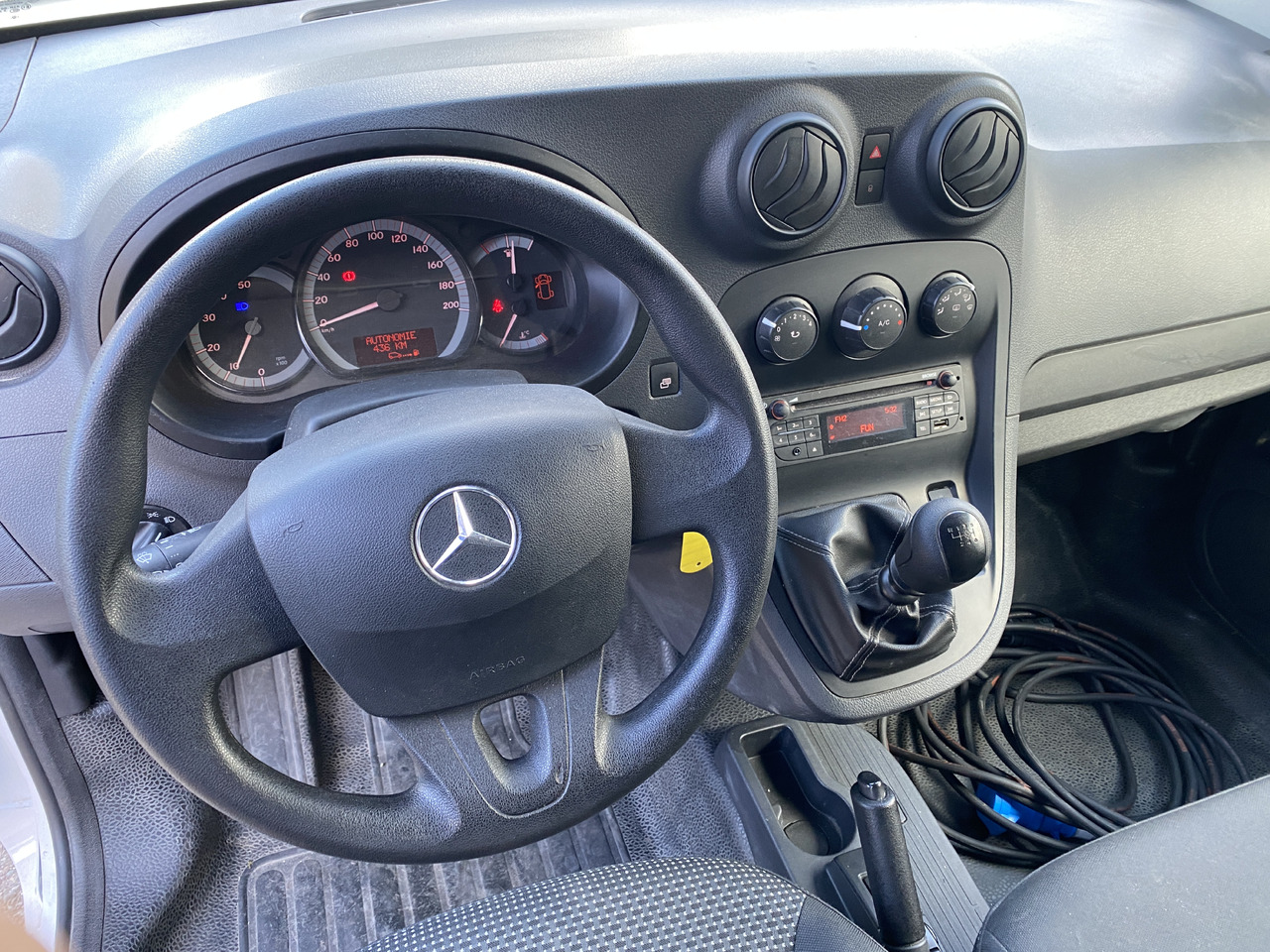 Mercedes Citan - Хладилен бус: снимка 5 Mercedes Citan - Хладилен бус: снимка 5