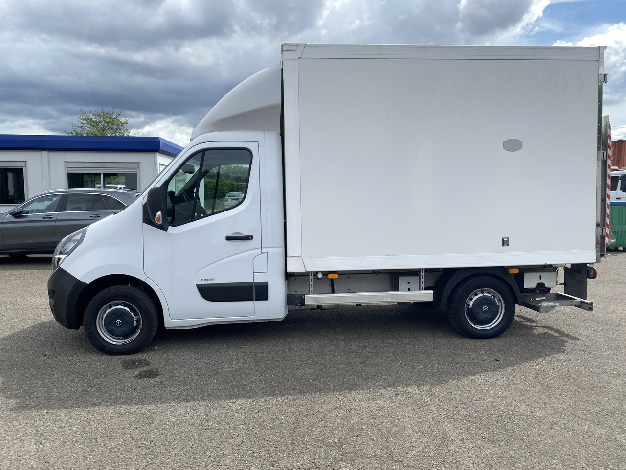 OPEL movano diesel hayon étagères - Хладилен бус: снимка 2 OPEL movano diesel hayon étagères - Хладилен бус: снимка 2