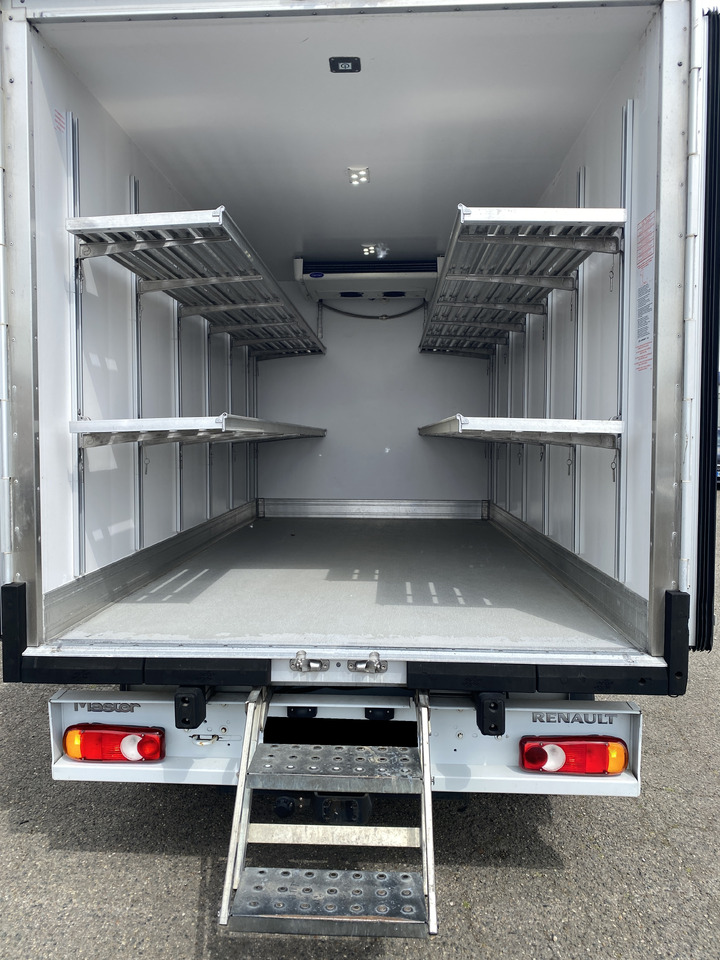 RENAULT master frigorifique - Хладилен бус: снимка 3 RENAULT master frigorifique - Хладилен бус: снимка 3