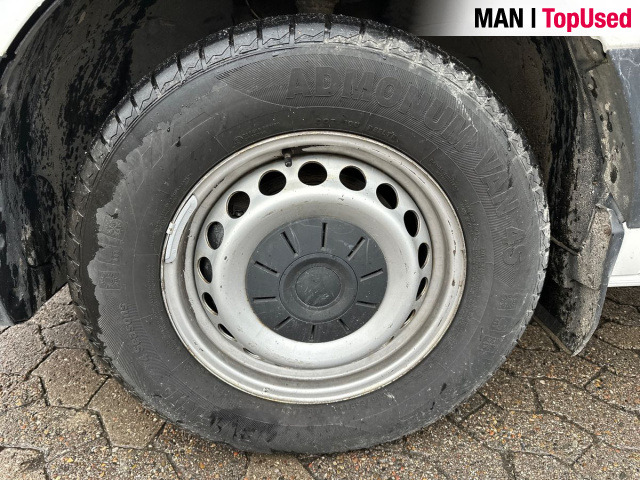 MAN TGE 3.180 4X2F SB - Бордови бус: снимка 4 MAN TGE 3.180 4X2F SB - Бордови бус: снимка 4