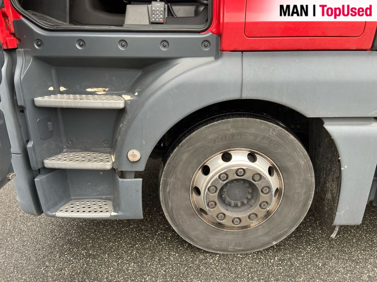 Влекач MAN TGX 18.460 4X2 BLS "ADR EX II / AT": снимка 6