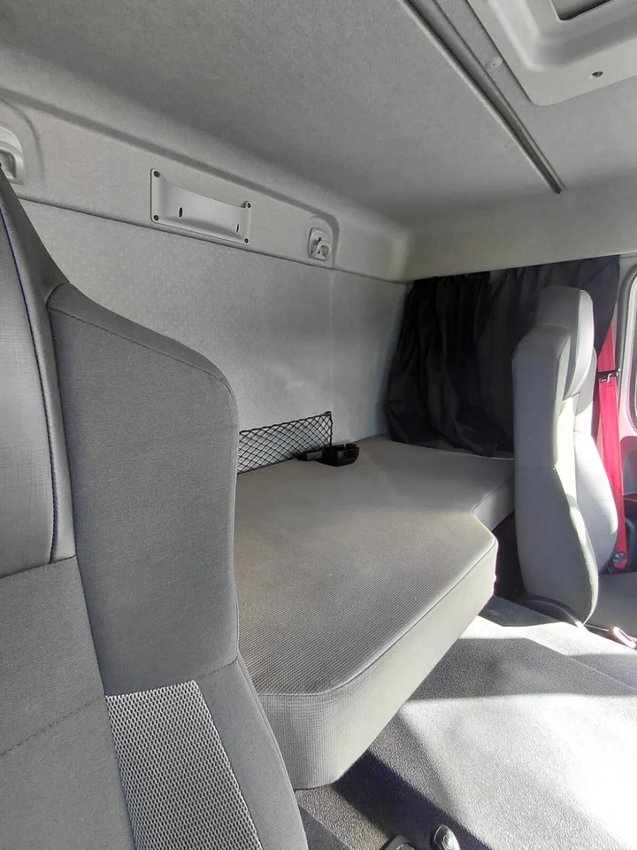 2019 Renault D 18T - Камион фургон: снимка 4 2019 Renault D 18T - Камион фургон: снимка 4