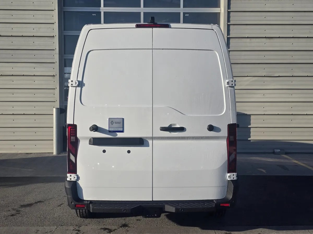 2025 Renault E-Tech Master L2H2 - Товарен бус: снимка 5 2025 Renault E-Tech Master L2H2 - Товарен бус: снимка 5