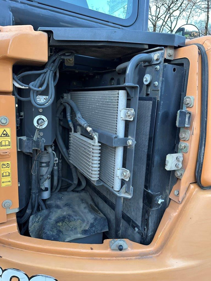 Мини багер CASE CX 80 C: снимка 21