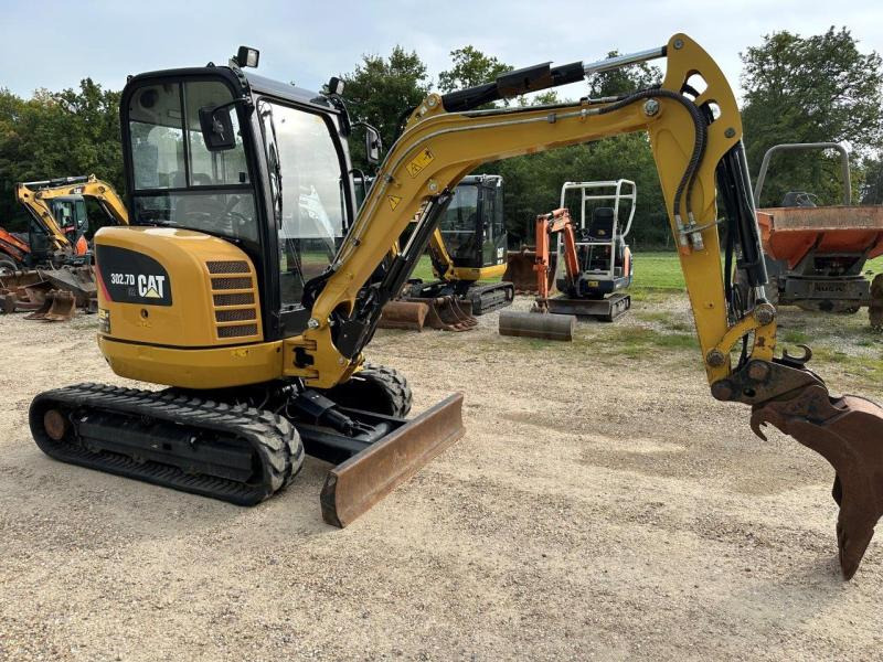 Caterpillar 302.7 DCR - Мини багер: снимка 2 Caterpillar 302.7 DCR - Мини багер: снимка 2
