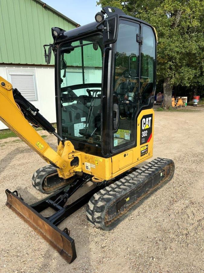 Лизинг на Caterpillar 302 CR Caterpillar 302 CR: снимка 6