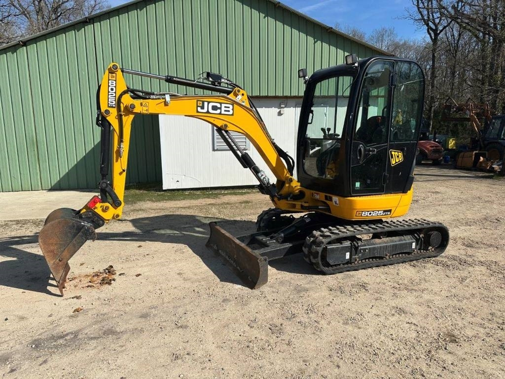 JCB 8025 ZTSL - Мини багер: снимка 1 JCB 8025 ZTSL - Мини багер: снимка 1