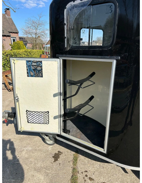 Cheval Liberte Gold 3 met zadelkamer - Ремарке за коне: снимка 2 Cheval Liberte Gold 3 met zadelkamer - Ремарке за коне: снимка 2