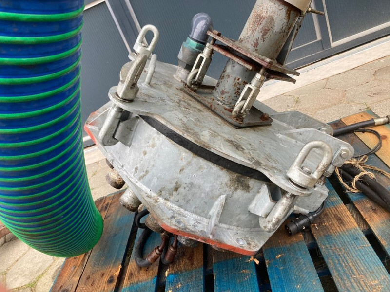 Duport S 1650 - Навесна пръскачка: снимка 5 Duport S 1650 - Навесна пръскачка: снимка 5