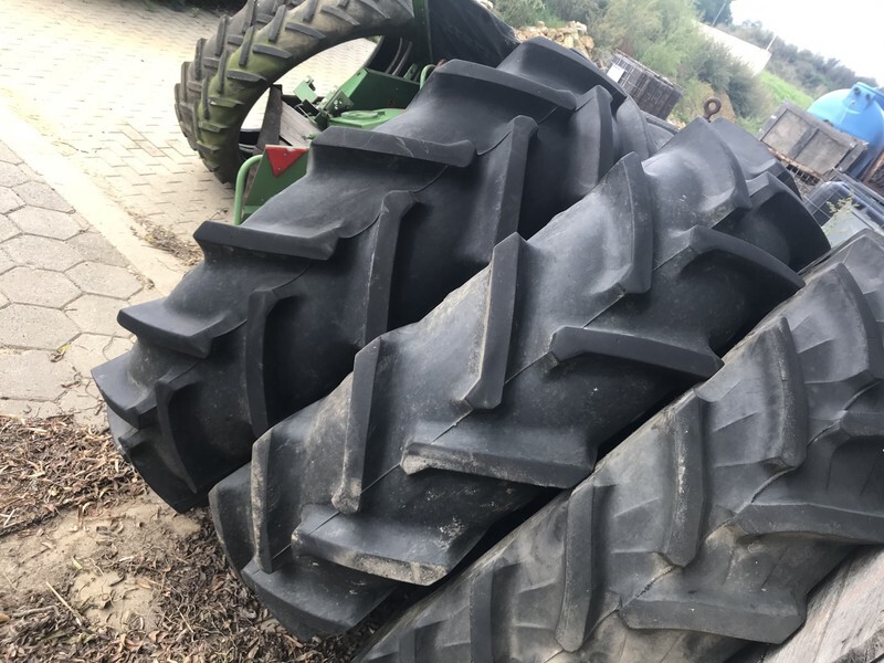 Stel wielen 14.9R38 Pirelli - Комплект колела за Селскостопанска техника: снимка 2 Stel wielen 14.9R38 Pirelli - Комплект колела за Селскостопанска техника: снимка 2