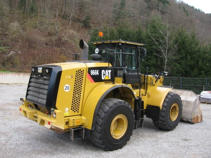 CAT 966K Top stanje - Колесен товарач: снимка 4 CAT 966K Top stanje - Колесен товарач: снимка 4