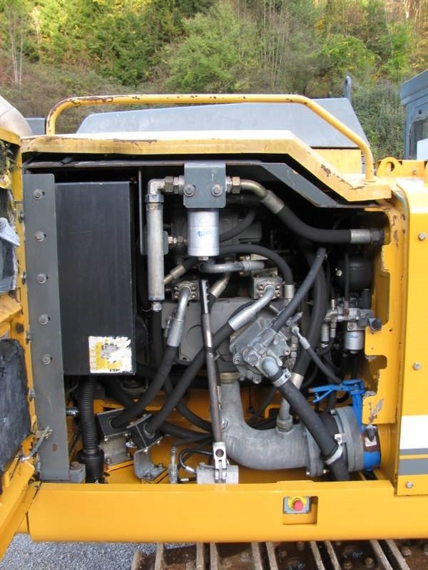 Багер Liebherr R944C Tunelski bager: снимка 15