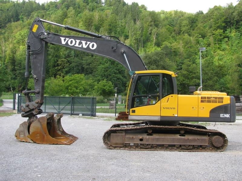 Volvo EC240C LN 3 žlici Odlično stanje - Верижен багер: снимка 3 Volvo EC240C LN 3 žlici Odlično stanje - Верижен багер: снимка 3