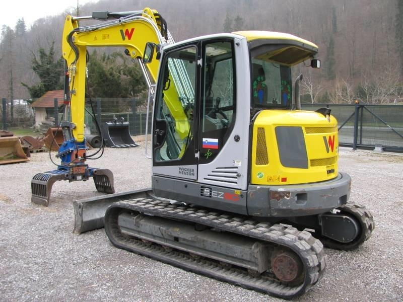 Wacker Neuson EZ 80 z grajferjem - Мини багер: снимка 4 Wacker Neuson EZ 80 z grajferjem - Мини багер: снимка 4