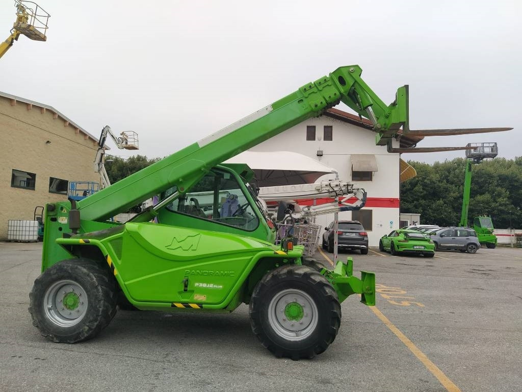 Merlo 38.12 - Телескопичен товарач: снимка 5 Merlo 38.12 - Телескопичен товарач: снимка 5
