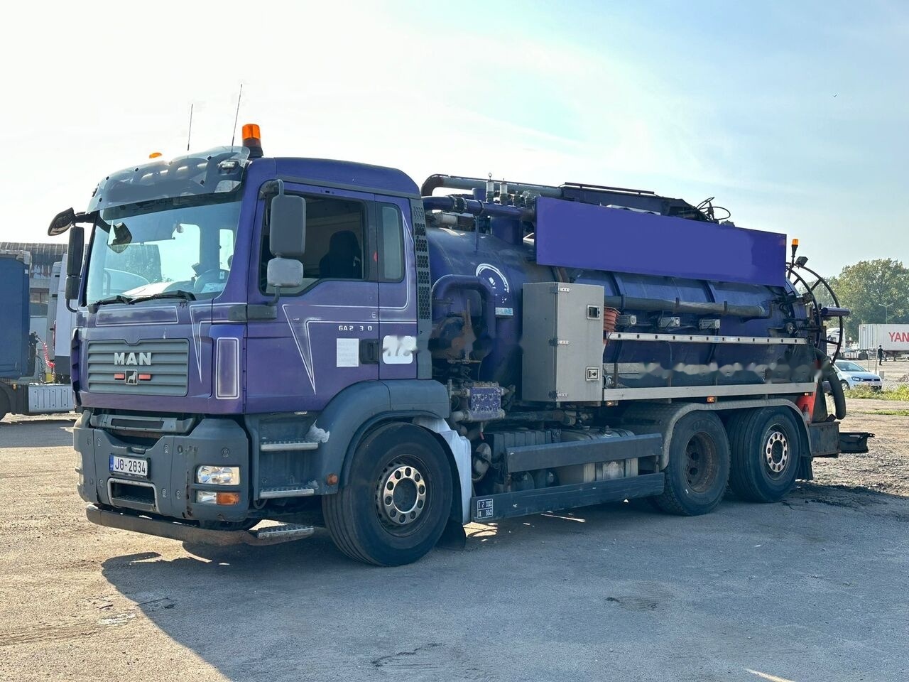 MAN TGA 26.360 - Каналопочистваща машина: снимка 2 MAN TGA 26.360 - Каналопочистваща машина: снимка 2