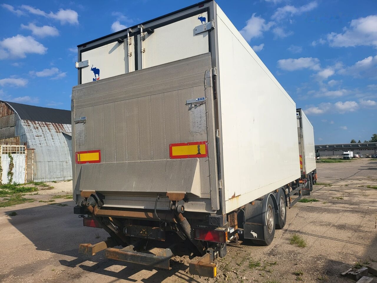 Scania Scania Schmitz Cargobull P 400 P 400 ZKO 18 - Рефрижератор камион: снимка 4 Scania Scania Schmitz Cargobull P 400 P 400 ZKO 18 - Рефрижератор камион: снимка 4