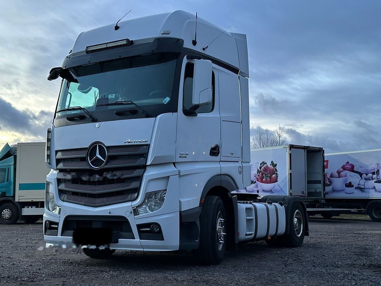 Mercedes-Benz Actros 1845 - Влекач: снимка 3 Mercedes-Benz Actros 1845 - Влекач: снимка 3