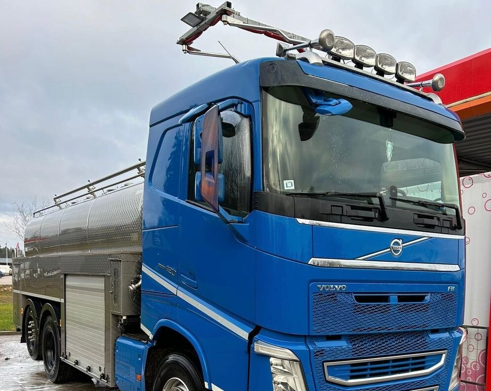 Volvo FH 420 - Камион цистерна: снимка 1 Volvo FH 420 - Камион цистерна: снимка 1