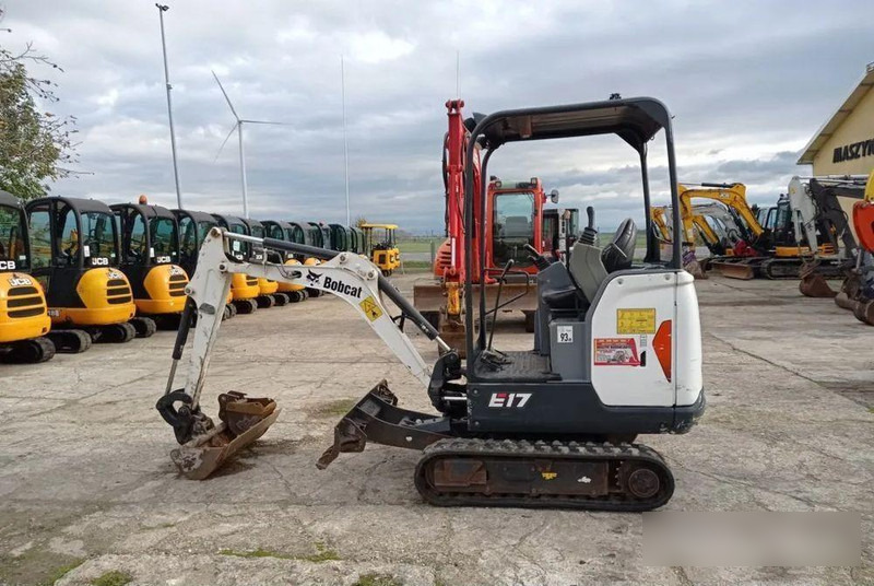 Bobcat E17 mini excavator - Мини багер: снимка 1 Bobcat E17 mini excavator - Мини багер: снимка 1