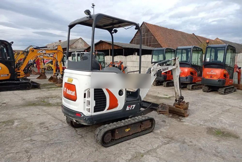 Bobcat E17 mini excavator - Мини багер: снимка 3 Bobcat E17 mini excavator - Мини багер: снимка 3
