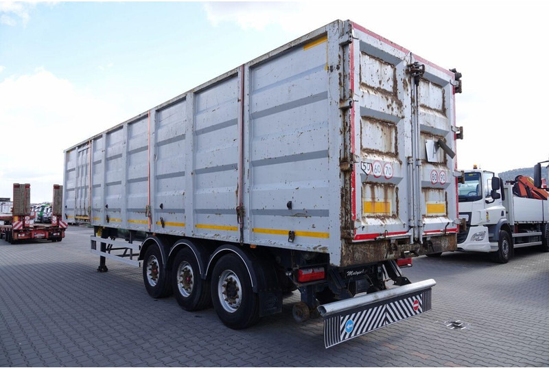 Bodex WYWROTKA 65 M3 / STALOWA / DO ZŁOMU / OŚ PODNOSZONA / DRZWI BOCZ - Самосвал полуремарке: снимка 4 Bodex WYWROTKA 65 M3 / STALOWA / DO ZŁOMU / OŚ PODNOSZONA / DRZWI BOCZ - Самосвал полуремарке: снимка 4