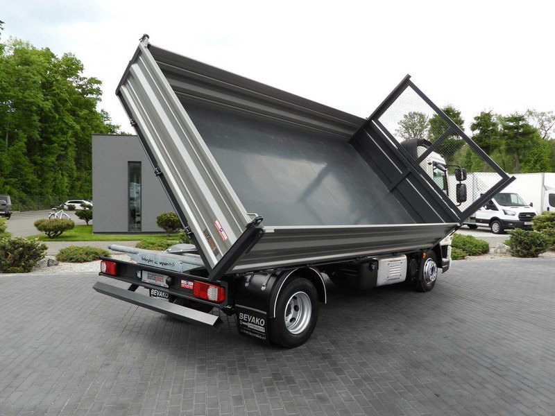 DAF LF 180 WYWROTKA TRÓJSTRONNA TEMPOMAT LEDY AUTOMAT BLIŹNIACZE KO - Самосвал камион: снимка 3 DAF LF 180 WYWROTKA TRÓJSTRONNA TEMPOMAT LEDY AUTOMAT BLIŹNIACZE KO - Самосвал камион: снимка 3