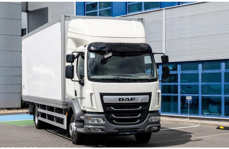DAF LF 260 Koffer + Tail Lift - Камион фургон: снимка 2 DAF LF 260 Koffer + Tail Lift - Камион фургон: снимка 2