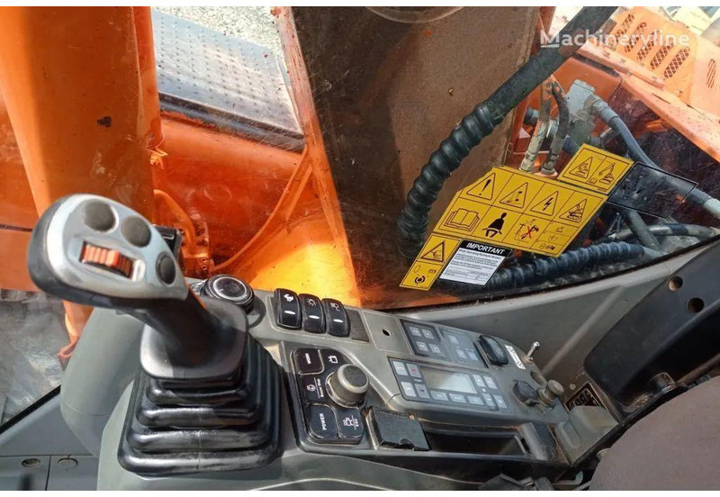 Верижен багер Doosan DX 140 LC-3 Crawler excavator: снимка 17 Верижен багер Doosan DX 140 LC-3 Crawler excavator: снимка 17