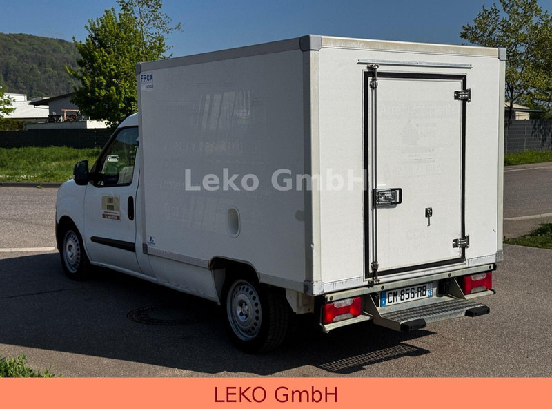Fiat Doblò 1.6 - Хладилен бус: снимка 5 Fiat Doblò 1.6 - Хладилен бус: снимка 5