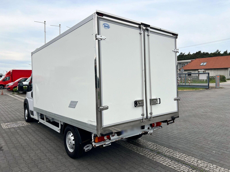 Fiat Ducato Kontener 3x Drzwi, Chłodnia/Mroźnia + 230V Zarejestrowany - Хладилен бус: снимка 3 Fiat Ducato Kontener 3x Drzwi, Chłodnia/Mroźnia + 230V Zarejestrowany - Хладилен бус: снимка 3