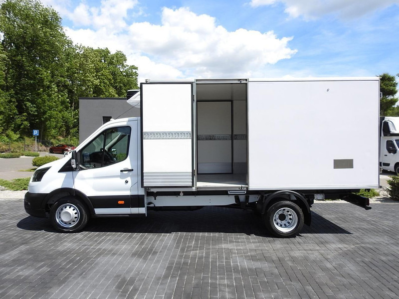 Лизинг на Ford TRANSIT CHŁODNIA KONTENER 0*C ZASILANIE 230V TEMPOMAT KLIMATYZAC Ford TRANSIT CHŁODNIA KONTENER 0*C ZASILANIE 230V TEMPOMAT KLIMATYZAC: снимка 9 Лизинг на Ford TRANSIT CHŁODNIA KONTENER 0*C ZASILANIE 230V TEMPOMAT KLIMATYZAC Ford TRANSIT CHŁODNIA KONTENER 0*C ZASILANIE 230V TEMPOMAT KLIMATYZAC: снимка 9