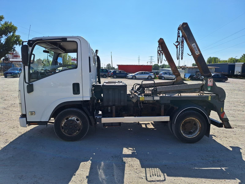 Isuzu 4X4 - container transport - Мултилифт за контейнери камион: снимка 5 Isuzu 4X4 - container transport - Мултилифт за контейнери камион: снимка 5