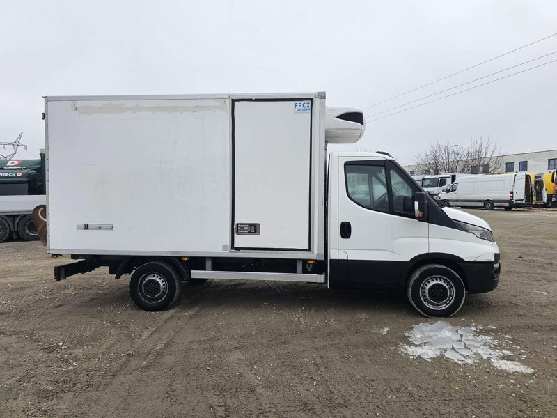 Iveco 35-130 S - Carrier Pulsor 350 frigo - Хладилен бус: снимка 4 Iveco 35-130 S - Carrier Pulsor 350 frigo - Хладилен бус: снимка 4