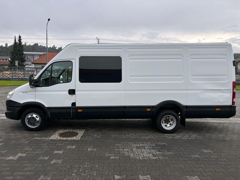 Iveco 50C15 3.0 Maxi Long L4H2 Brygadówka Doka 7-miejsc, Koła Bliźniac - Микробус, Пътнически бус: снимка 2 Iveco 50C15 3.0 Maxi Long L4H2 Brygadówka Doka 7-miejsc, Koła Bliźniac - Микробус, Пътнически бус: снимка 2