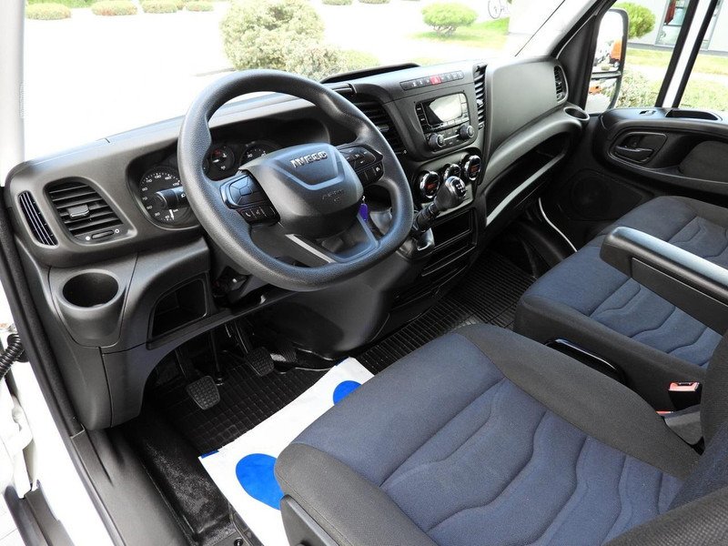 Iveco DAILY 35C16 KONTENER WINDA 8 PALET TEMPOMAT BLIŹNIACZE KOŁA KLIM - Лекотоварен автомобил фургон: снимка 2 Iveco DAILY 35C16 KONTENER WINDA 8 PALET TEMPOMAT BLIŹNIACZE KOŁA KLIM - Лекотоварен автомобил фургон: снимка 2