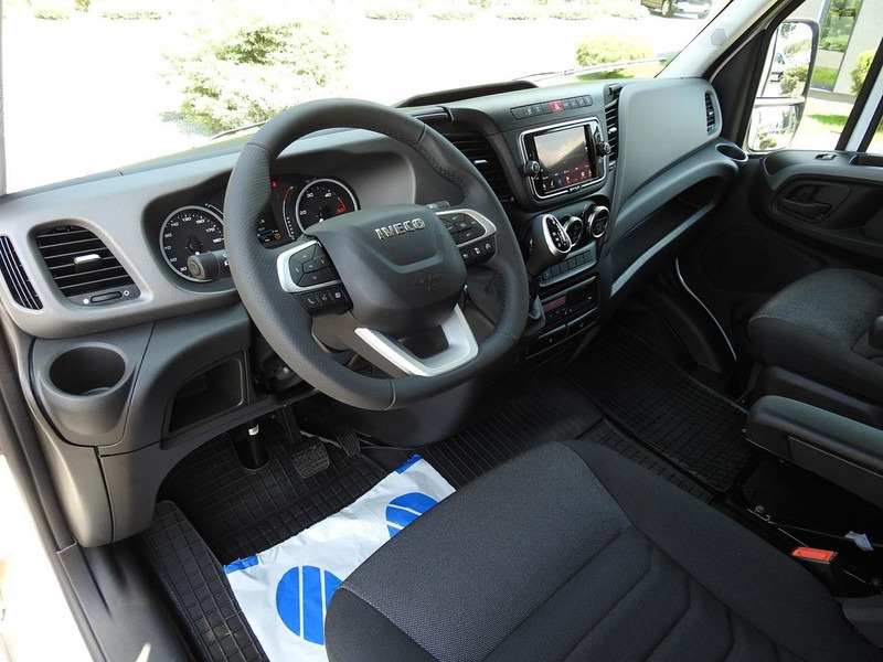 Iveco DAILY 35S18 NOWY PLANDEKA 8 PALET TEMPOMAT NAWIGACJA LEDY AUTOMA - Брезентов бус: снимка 2 Iveco DAILY 35S18 NOWY PLANDEKA 8 PALET TEMPOMAT NAWIGACJA LEDY AUTOMA - Брезентов бус: снимка 2