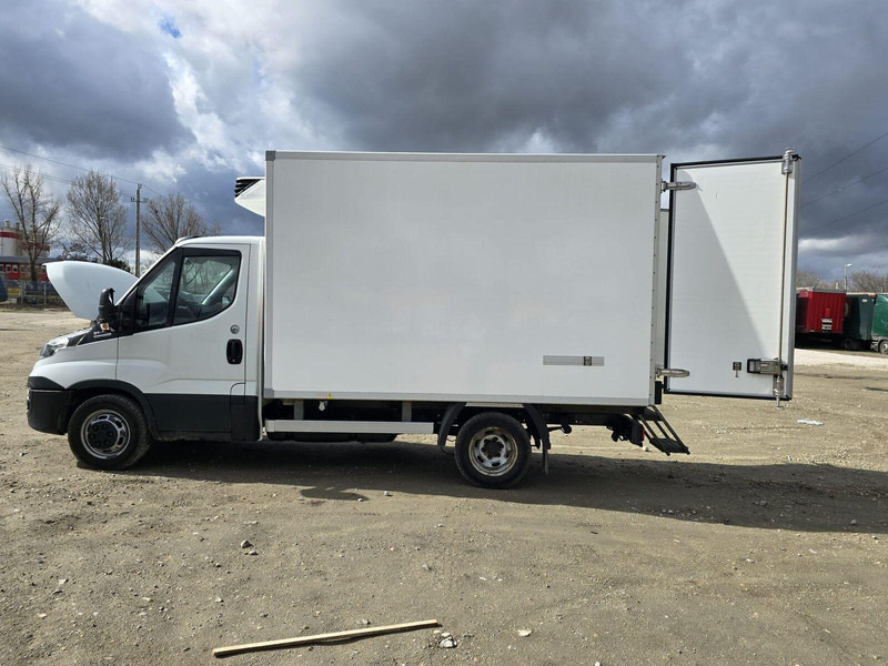 Iveco Daily 35-140 - Carrier Xarios 350 frigo - Хладилен бус: снимка 5 Iveco Daily 35-140 - Carrier Xarios 350 frigo - Хладилен бус: снимка 5