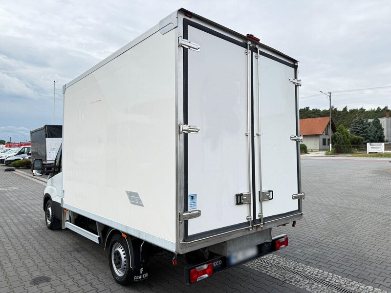 Iveco Daily 35S15 3.0 Diesel Kontener 3x Drzwi Chłodnia Izoterma Therm - Хладилен бус: снимка 3 Iveco Daily 35S15 3.0 Diesel Kontener 3x Drzwi Chłodnia Izoterma Therm - Хладилен бус: снимка 3