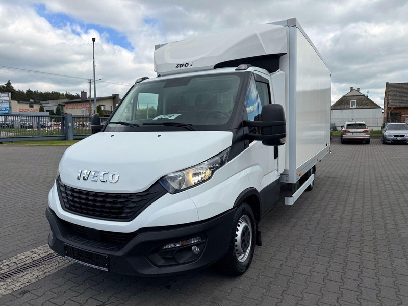 Хладилен бус Iveco Daily 35S18 Kontener 4,5m Drzwi Tył Lift: снимка 1