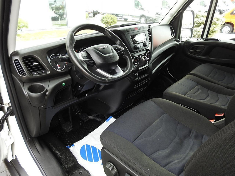 Iveco Daily 35S18 PLANDEKA 10 PALET WEBASTO TEMPOMAT KLIMATYZACJA 18 - Брезентов бус: снимка 2 Iveco Daily 35S18 PLANDEKA 10 PALET WEBASTO TEMPOMAT KLIMATYZACJA 18 - Брезентов бус: снимка 2