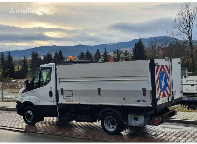 Iveco Daily 35c-14 3 way tipper BENZIN - Бус самосвал: снимка 5 Iveco Daily 35c-14 3 way tipper BENZIN - Бус самосвал: снимка 5