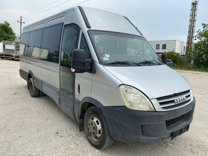 Iveco Daily 50 C 18 - 20 personal minibus - Микробус, Пътнически бус: снимка 2 Iveco Daily 50 C 18 - 20 personal minibus - Микробус, Пътнически бус: снимка 2