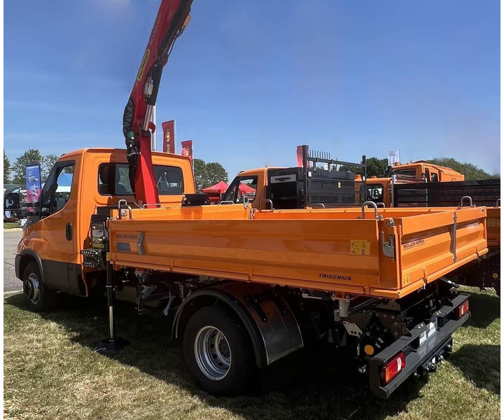Iveco Daily 70C18H - Flatbed+crane - Бордови камион, Камион с кран: снимка 2 Iveco Daily 70C18H - Flatbed+crane - Бордови камион, Камион с кран: снимка 2
