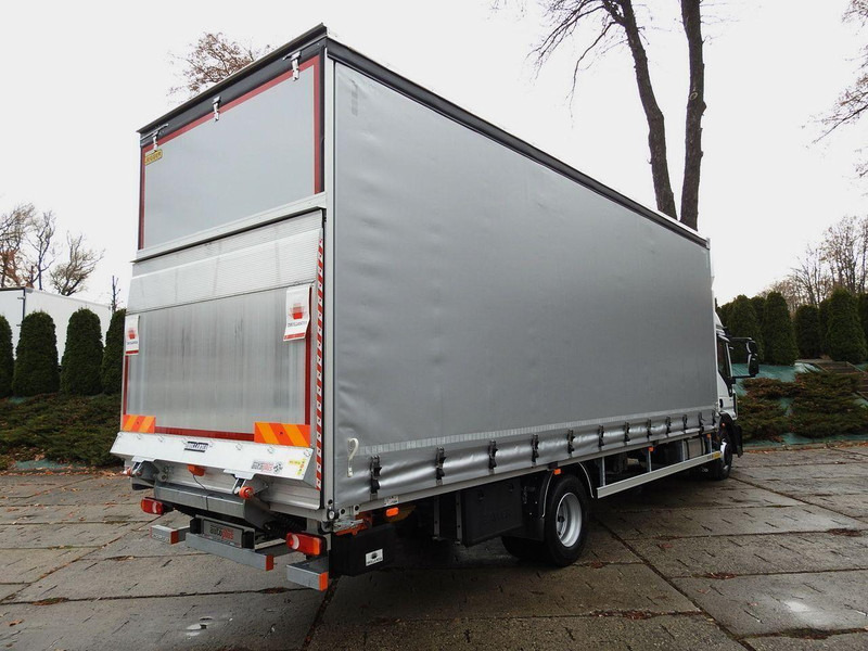 Iveco EUROCARGO 120-250 NOWY PLANDEKA WINDA 18 PALET WEBASTO KLIMATYZA - Камион фургон: снимка 3 Iveco EUROCARGO 120-250 NOWY PLANDEKA WINDA 18 PALET WEBASTO KLIMATYZA - Камион фургон: снимка 3