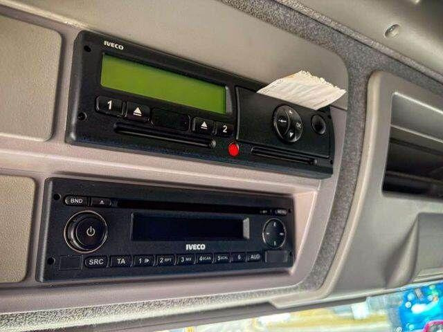 Шаси кабина, Камион с кран Iveco EUROCARGO 4x4 Offroad Camper Winde: снимка 16