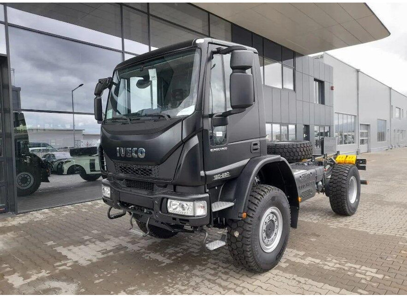 Iveco EuroCargo 4x4 ML150E28WS Chassis - Шаси кабина: снимка 1 Iveco EuroCargo 4x4 ML150E28WS Chassis - Шаси кабина: снимка 1